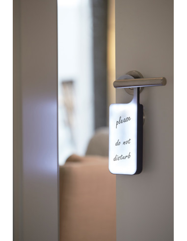 Colgador de puerta DO NOT DISTURB