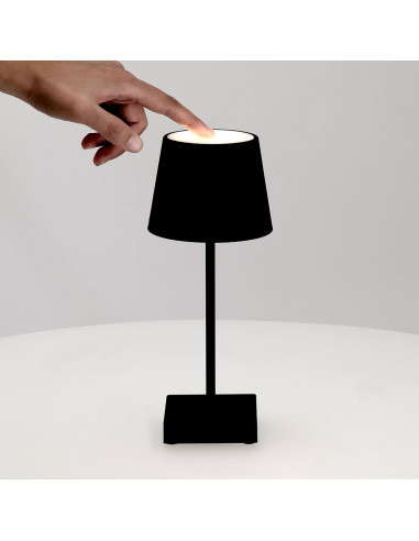 Lámpara Madison en ABS y Aluminio con 3 Modos...