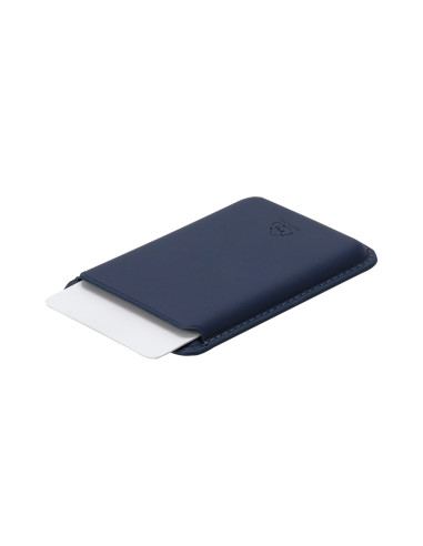 Tarjetero Magnético Silvan en PU